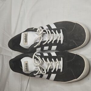 Charcoal black Adiddas